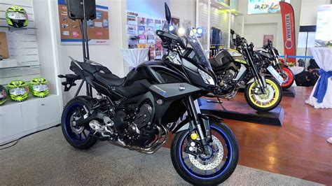 Yamaha Revzone .